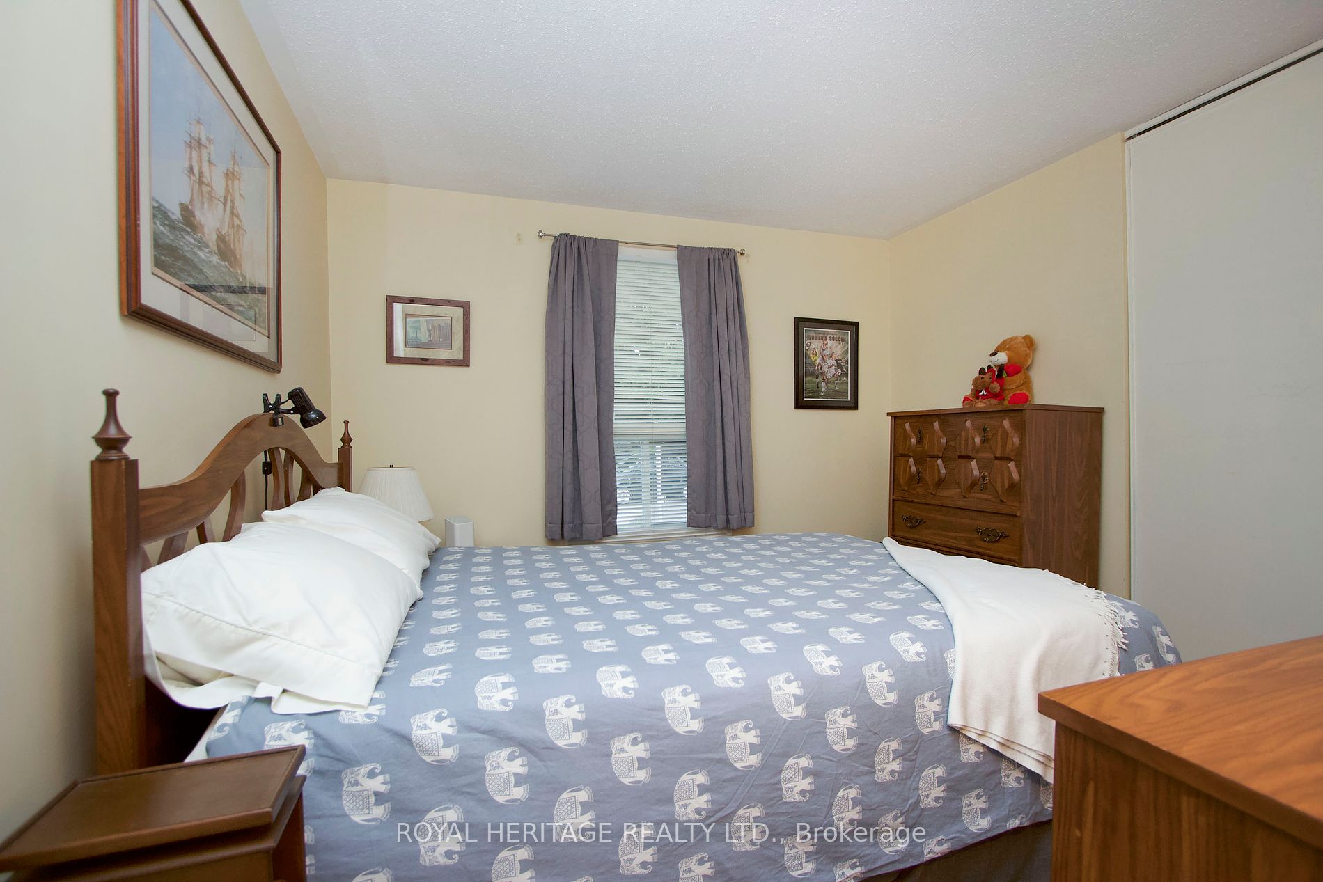 6 The Cove Rd