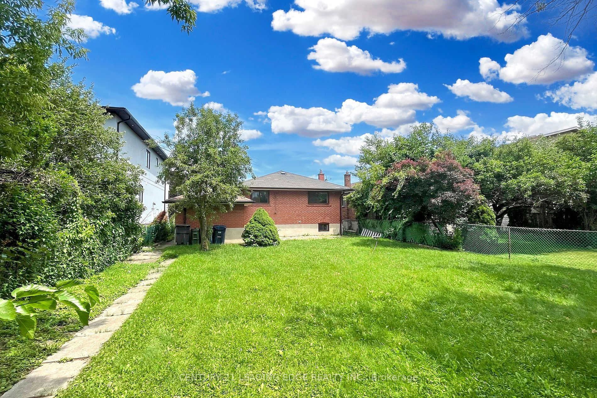 76 Gooderham Drive