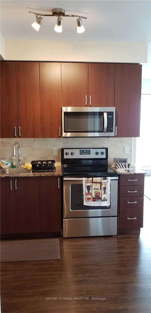 22 EAST HAVEN Dr, #718