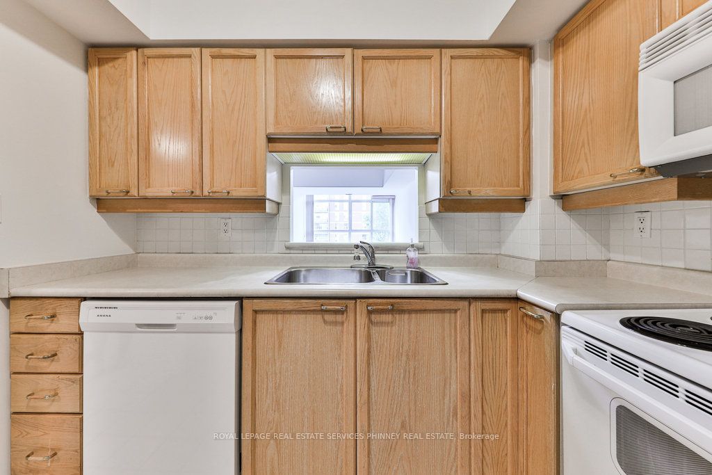 115 Bonis Ave, #609