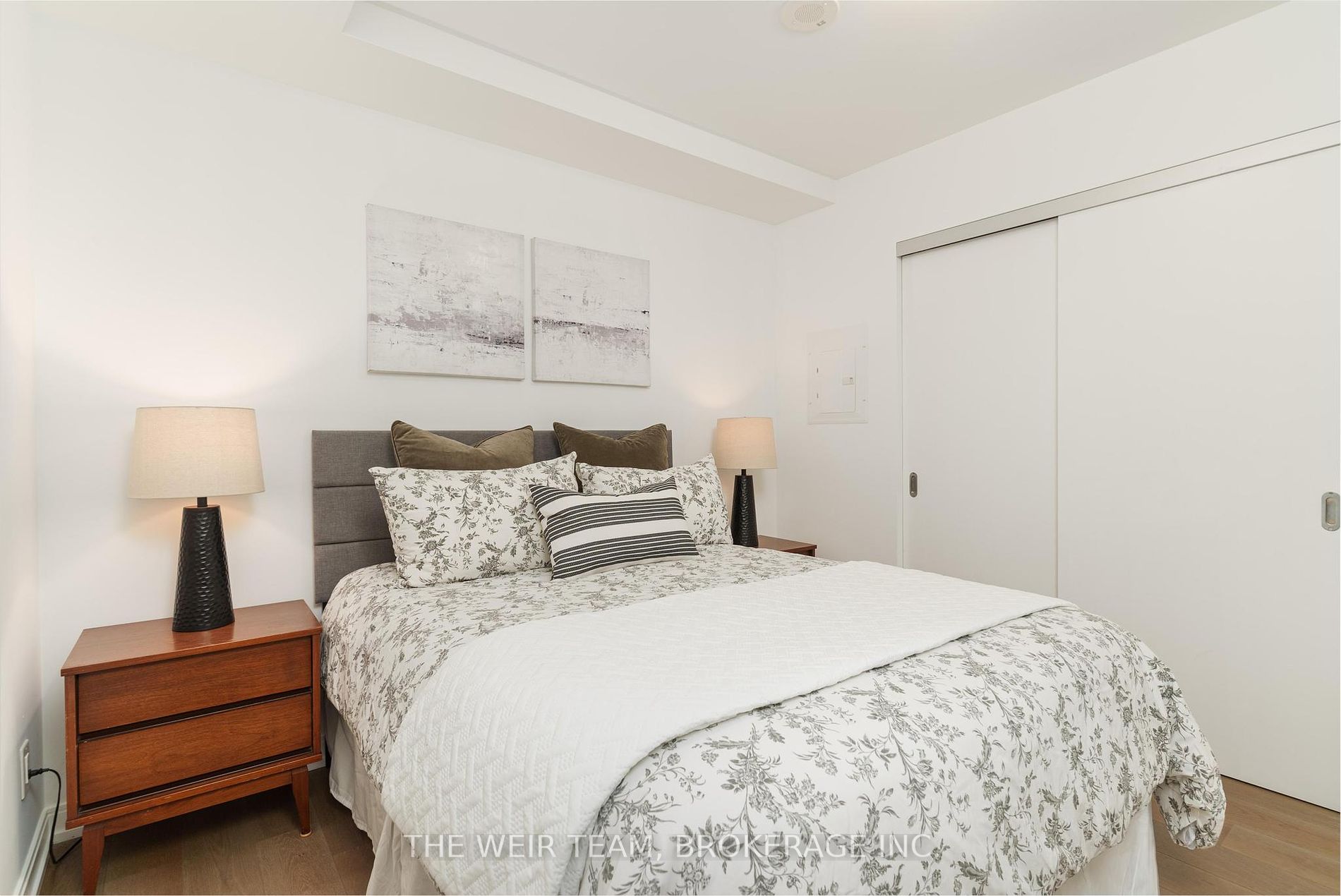 1100 Kingston Road, #202