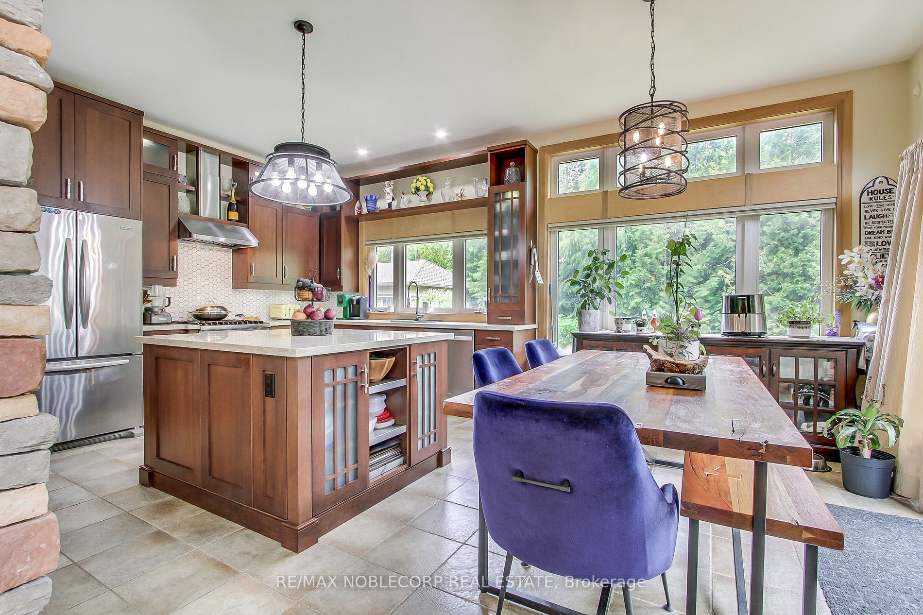 11201 Lake Ridge Road