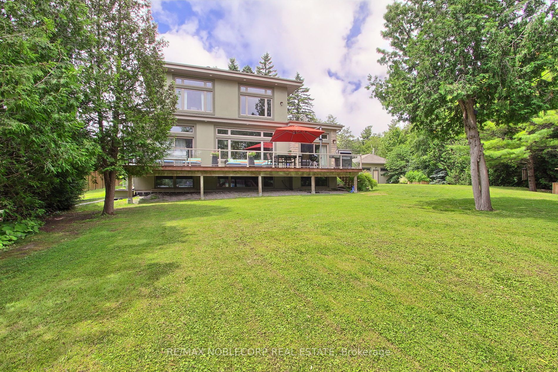 11201 Lake Ridge Road