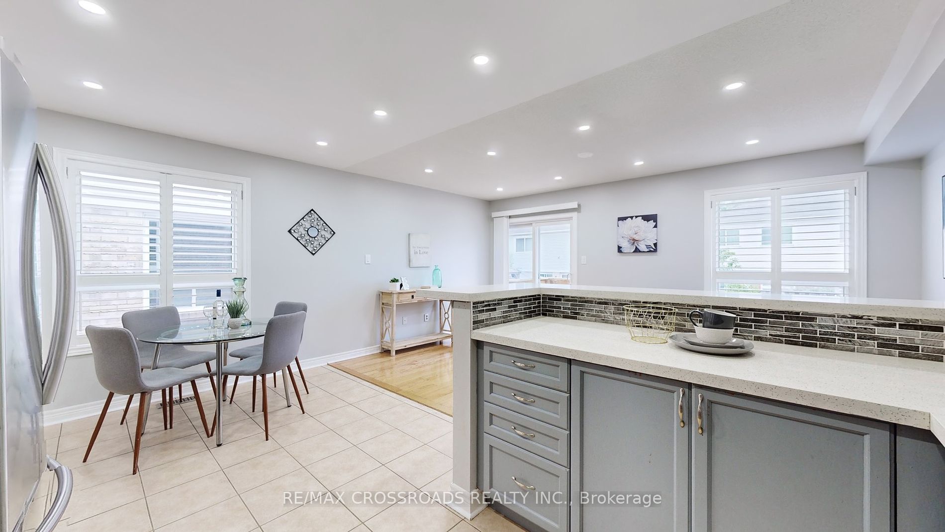 45 Tozer Crescent