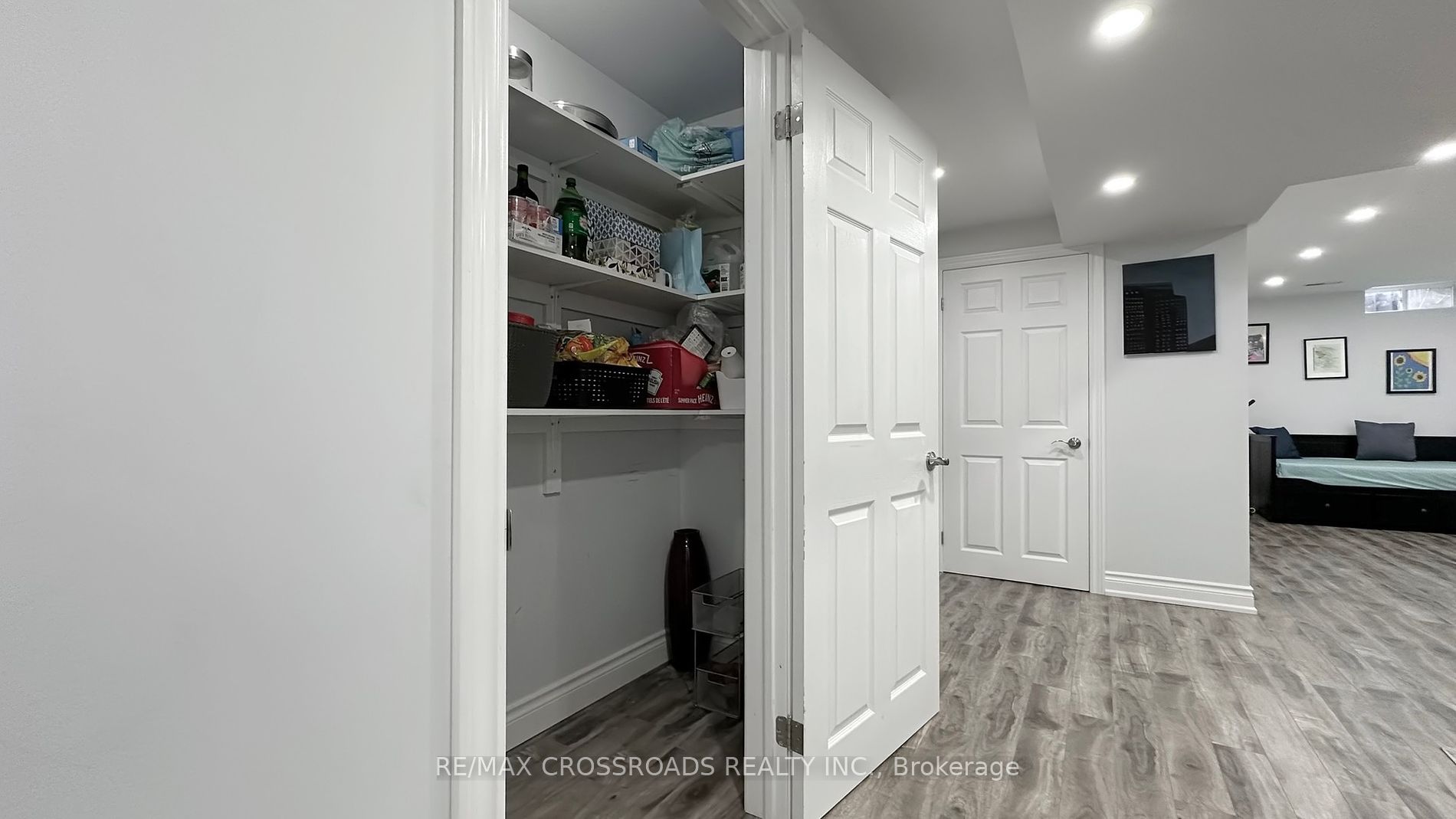 45 Tozer Crescent
