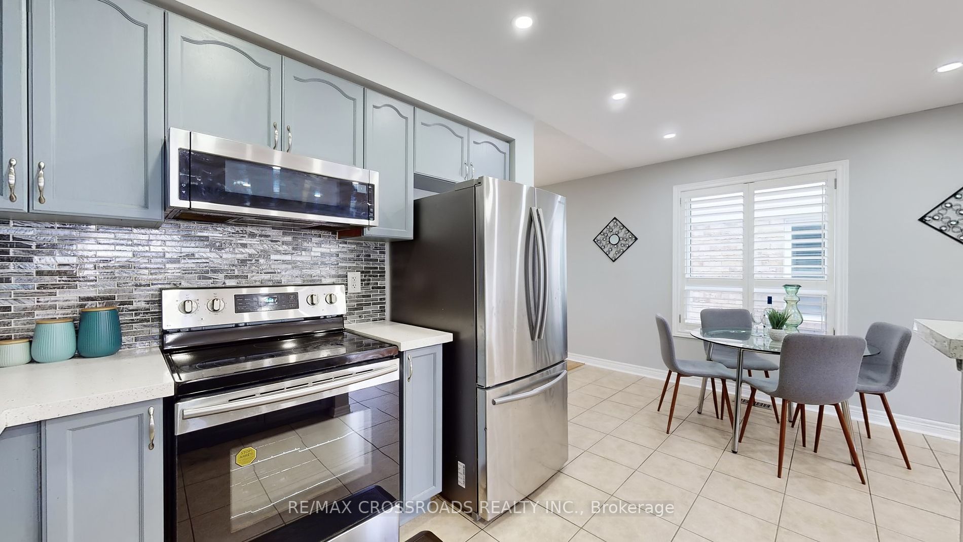 45 Tozer Crescent