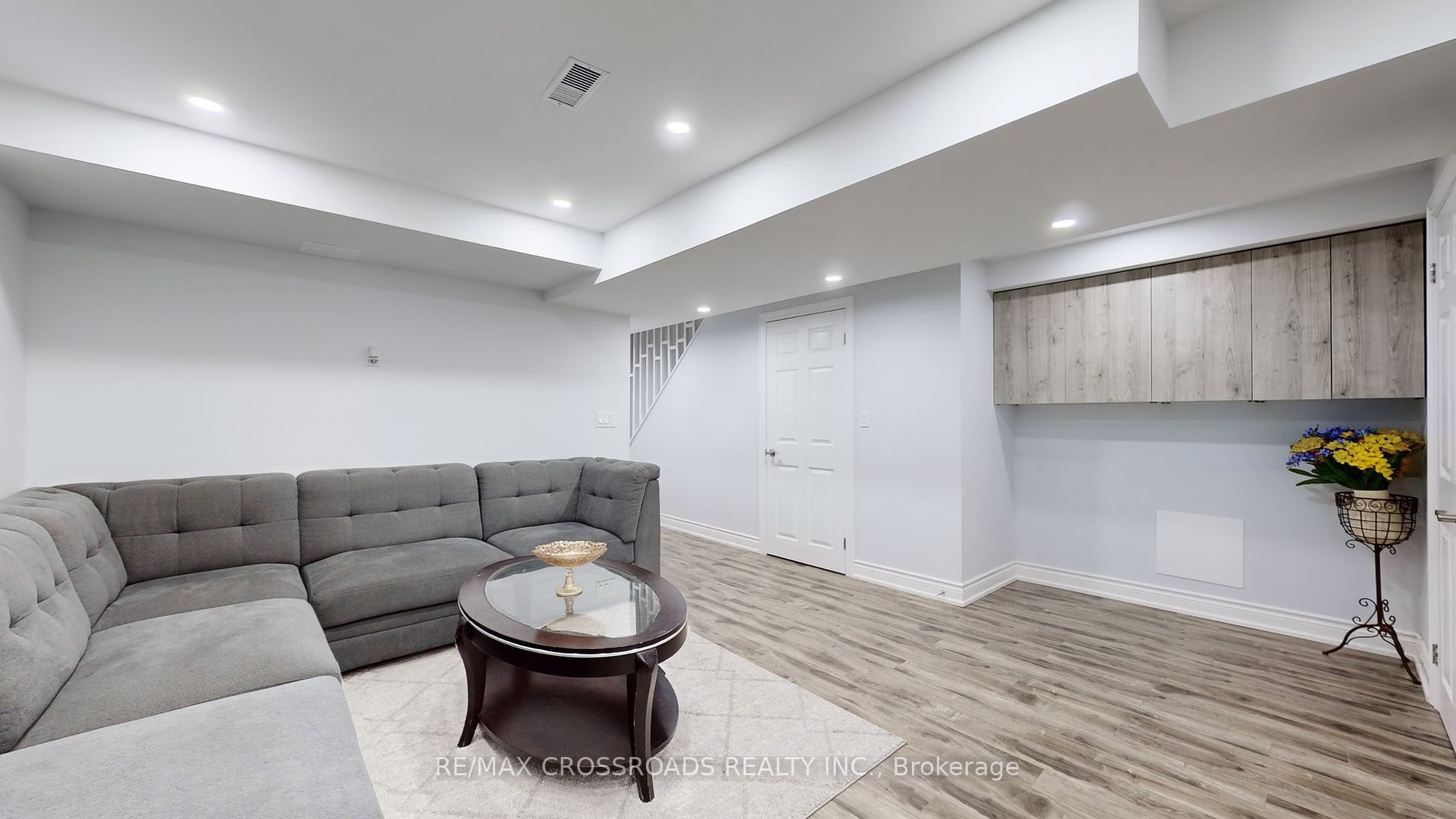 45 Tozer Crescent