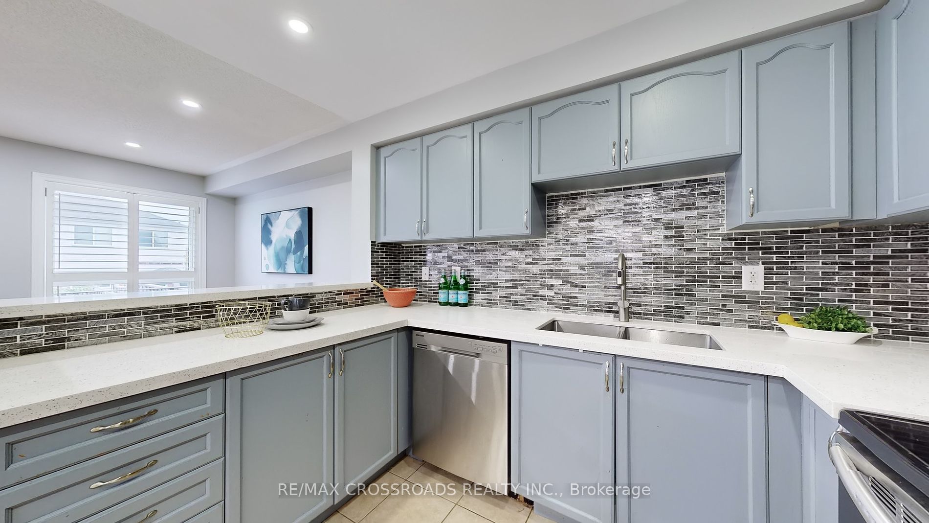 45 Tozer Crescent