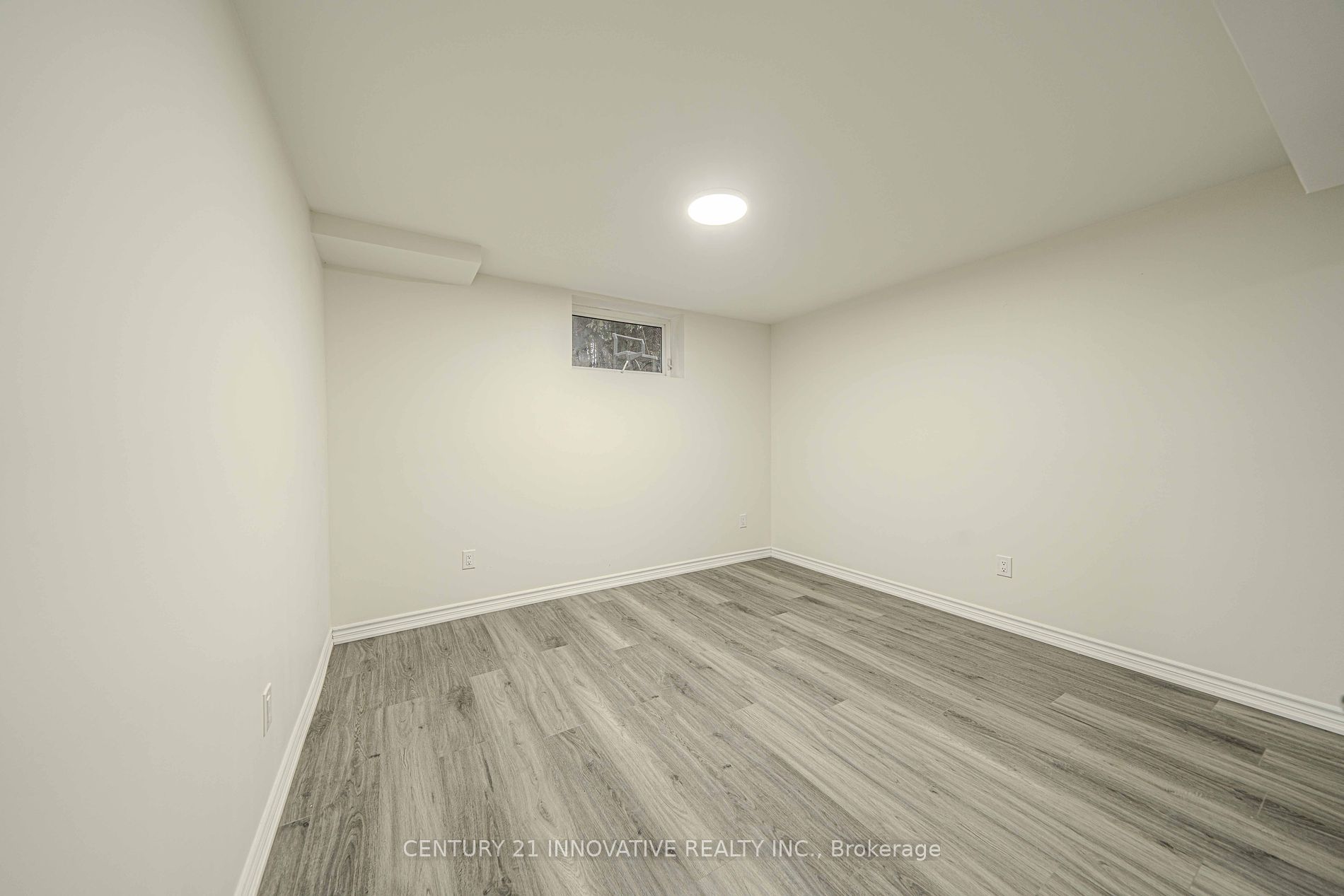 1894 Woodview Avenue #Bsmt