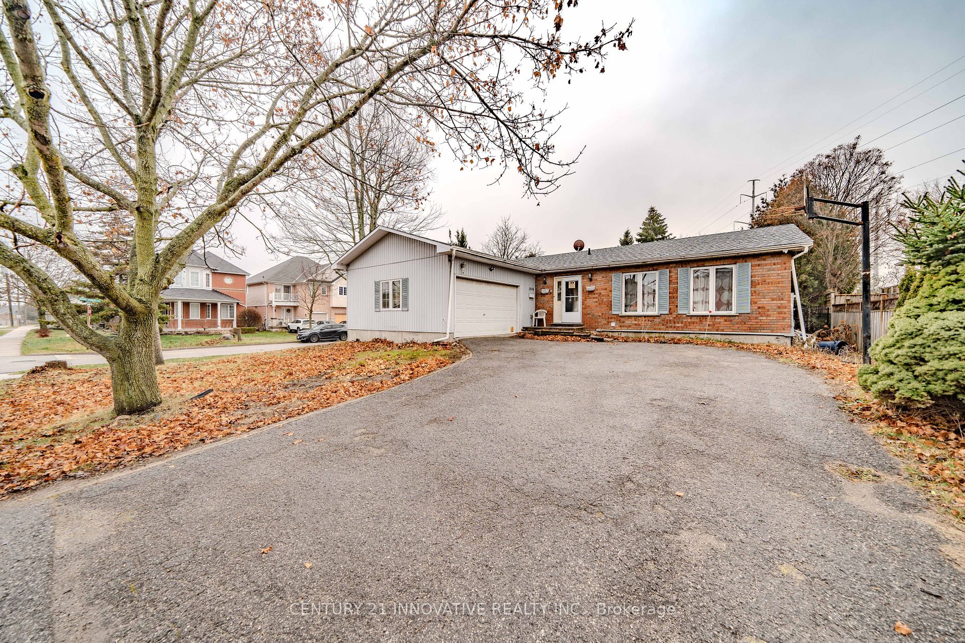 1894 Woodview Avenue #Bsmt