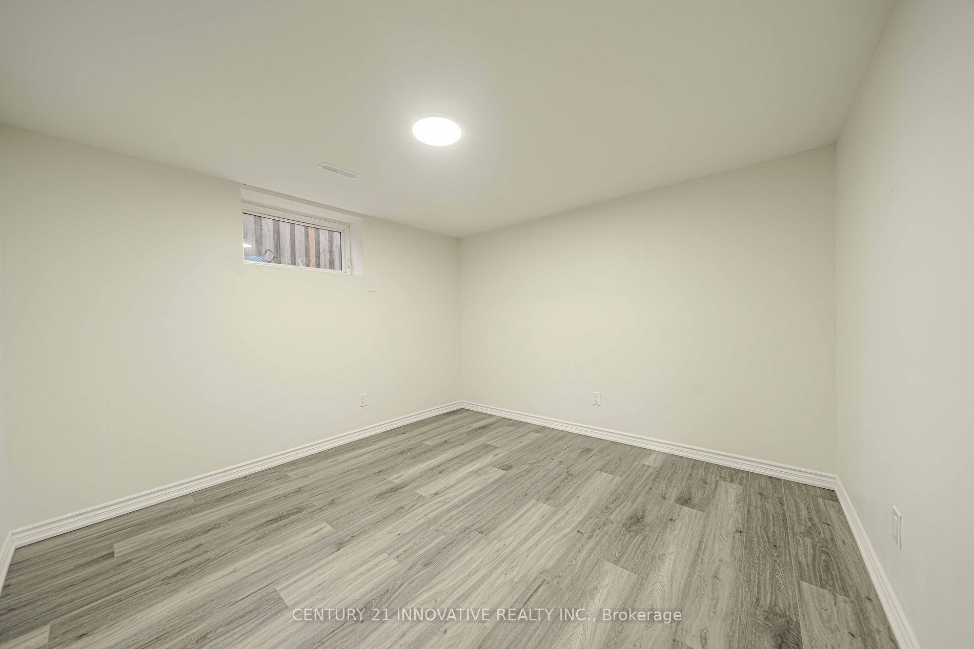 1894 Woodview Avenue #Bsmt