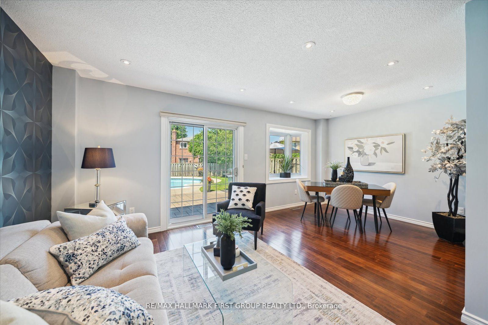 49 Fisher Crescent