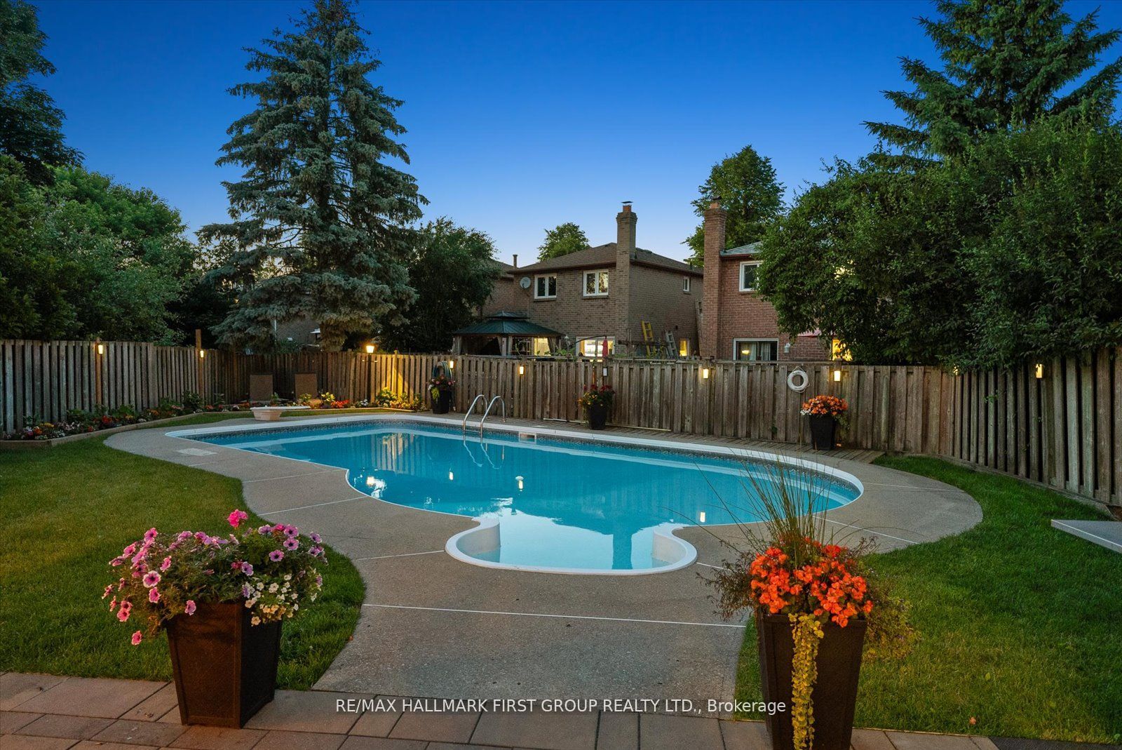 49 Fisher Crescent