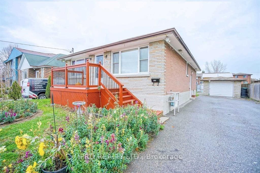 283 Cordova Road