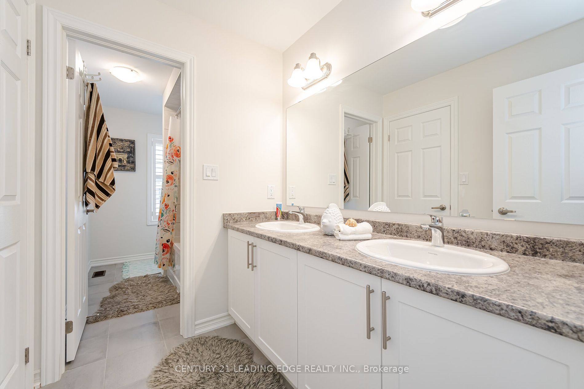 295 Northglen Boulevard