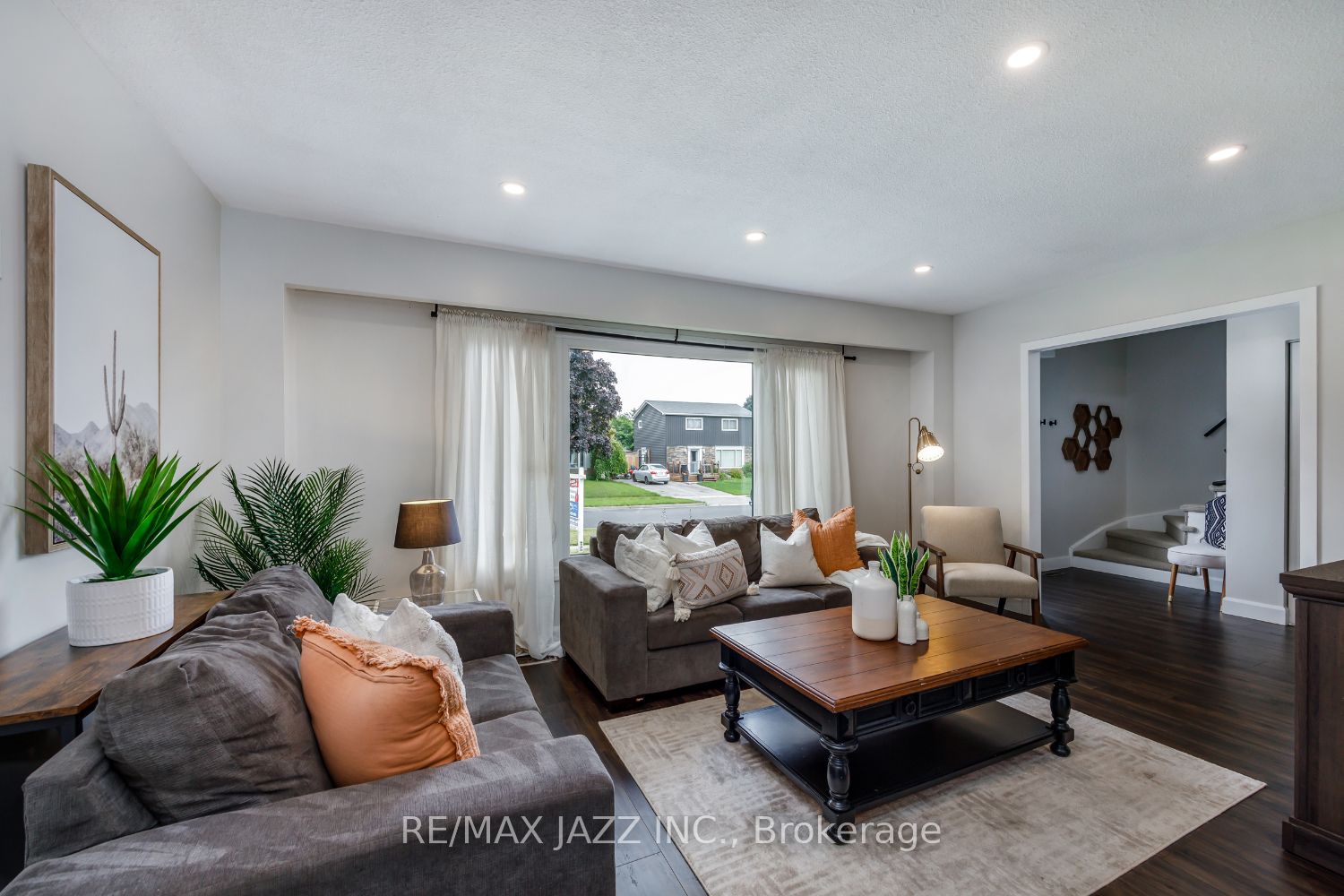 22 Roser Cres