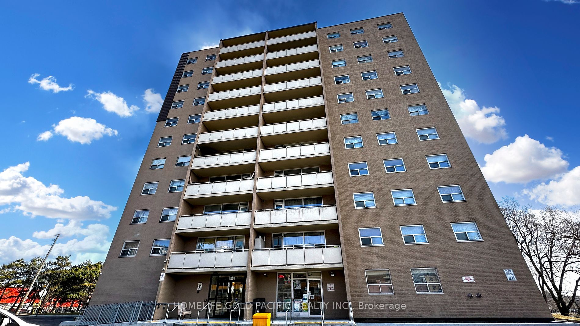 207 Galloway Road #403