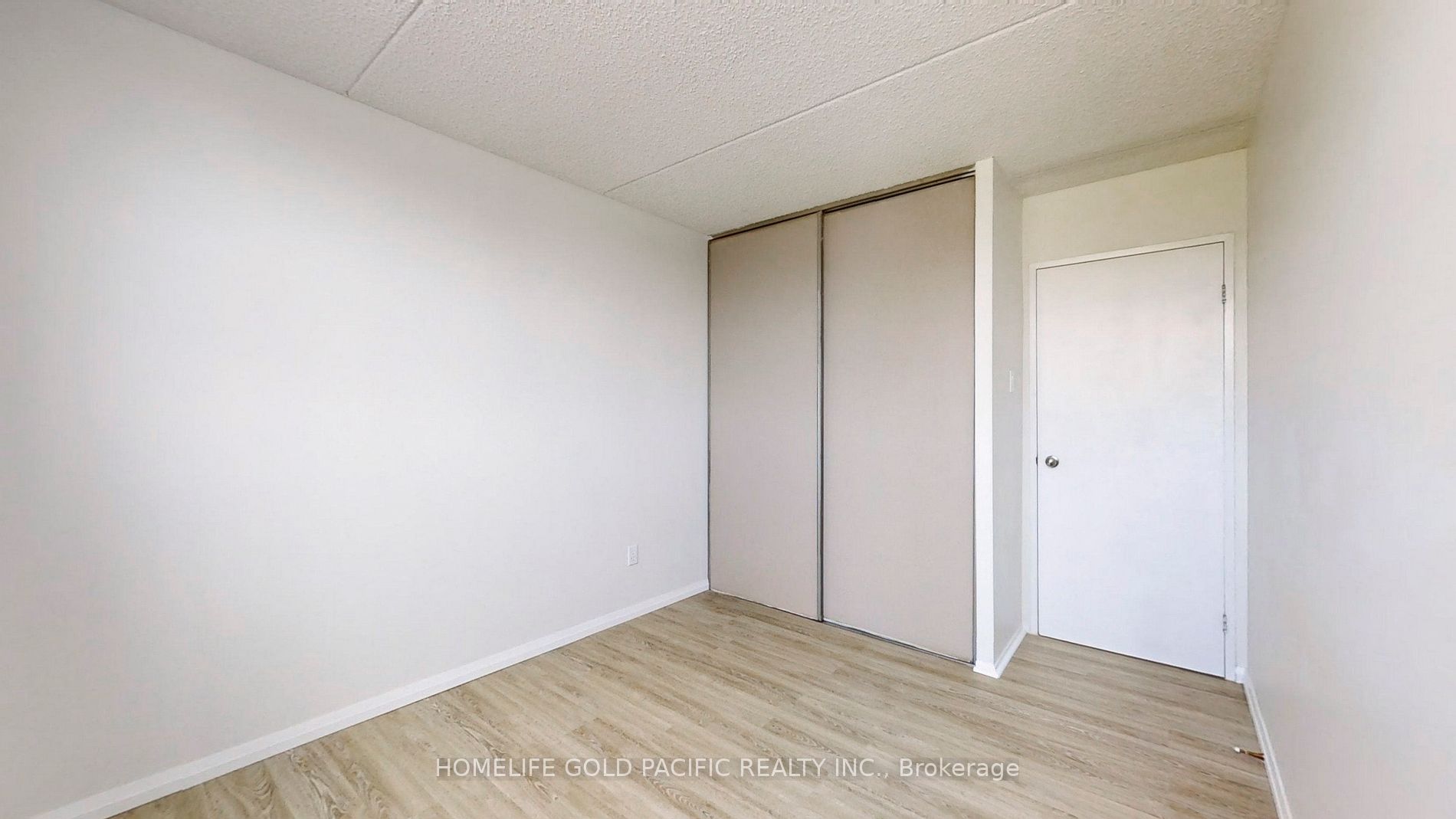 207 Galloway Road #403