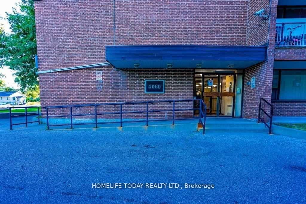 4060 Lawrence Avenue E #204