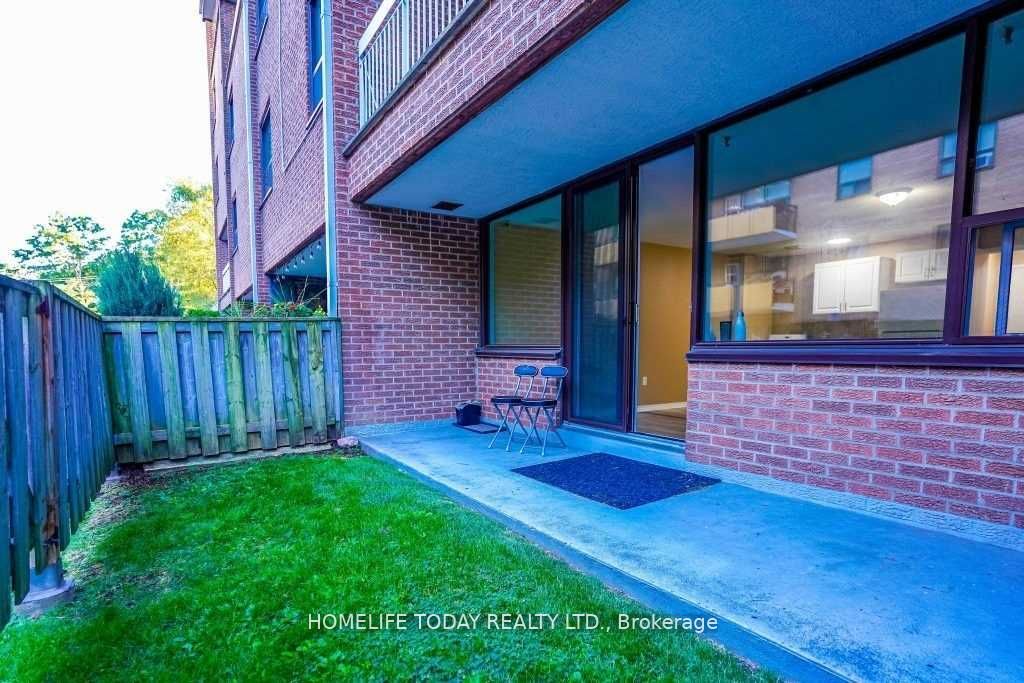 4060 Lawrence Avenue E #204