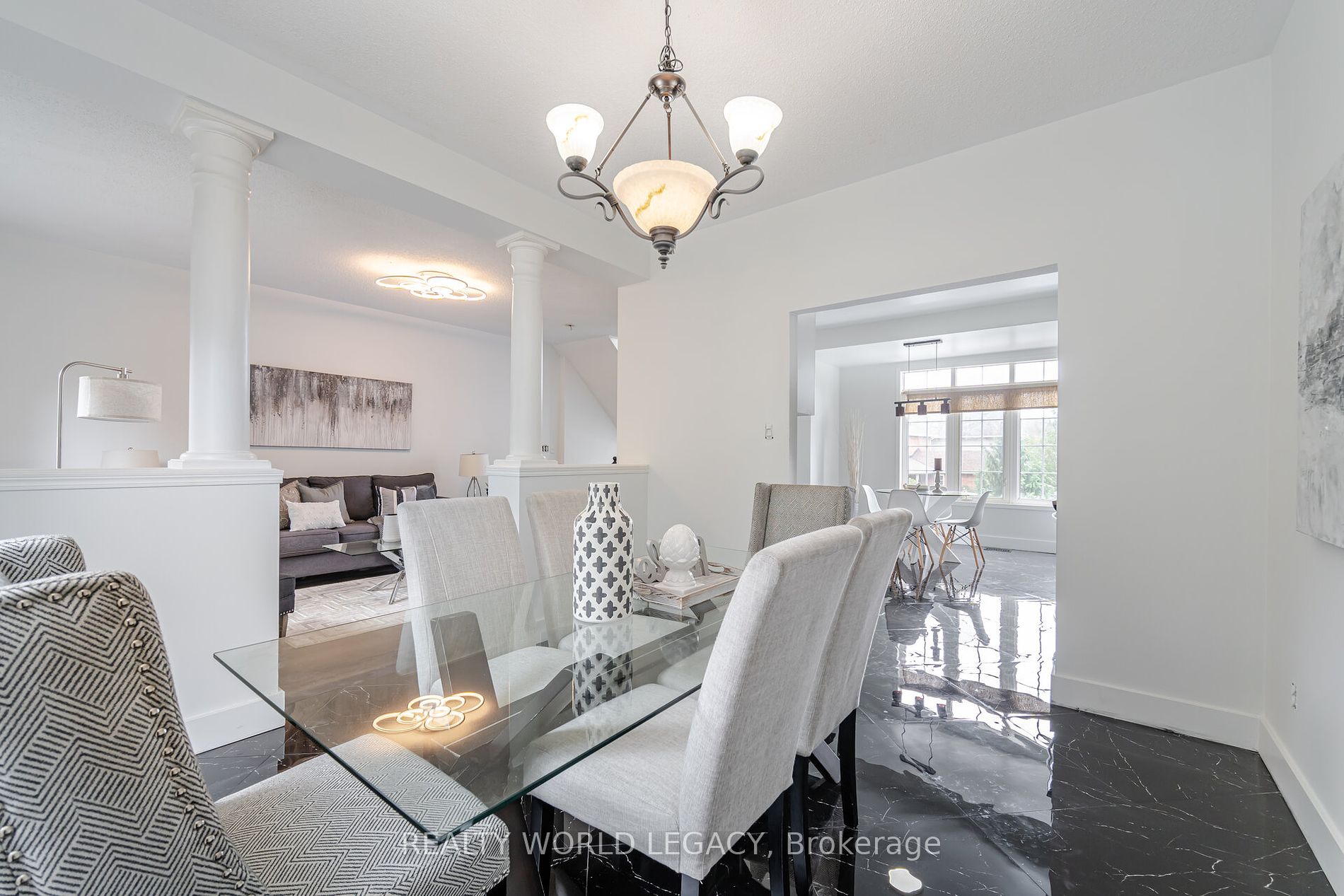 70 Mcfeeters Cres