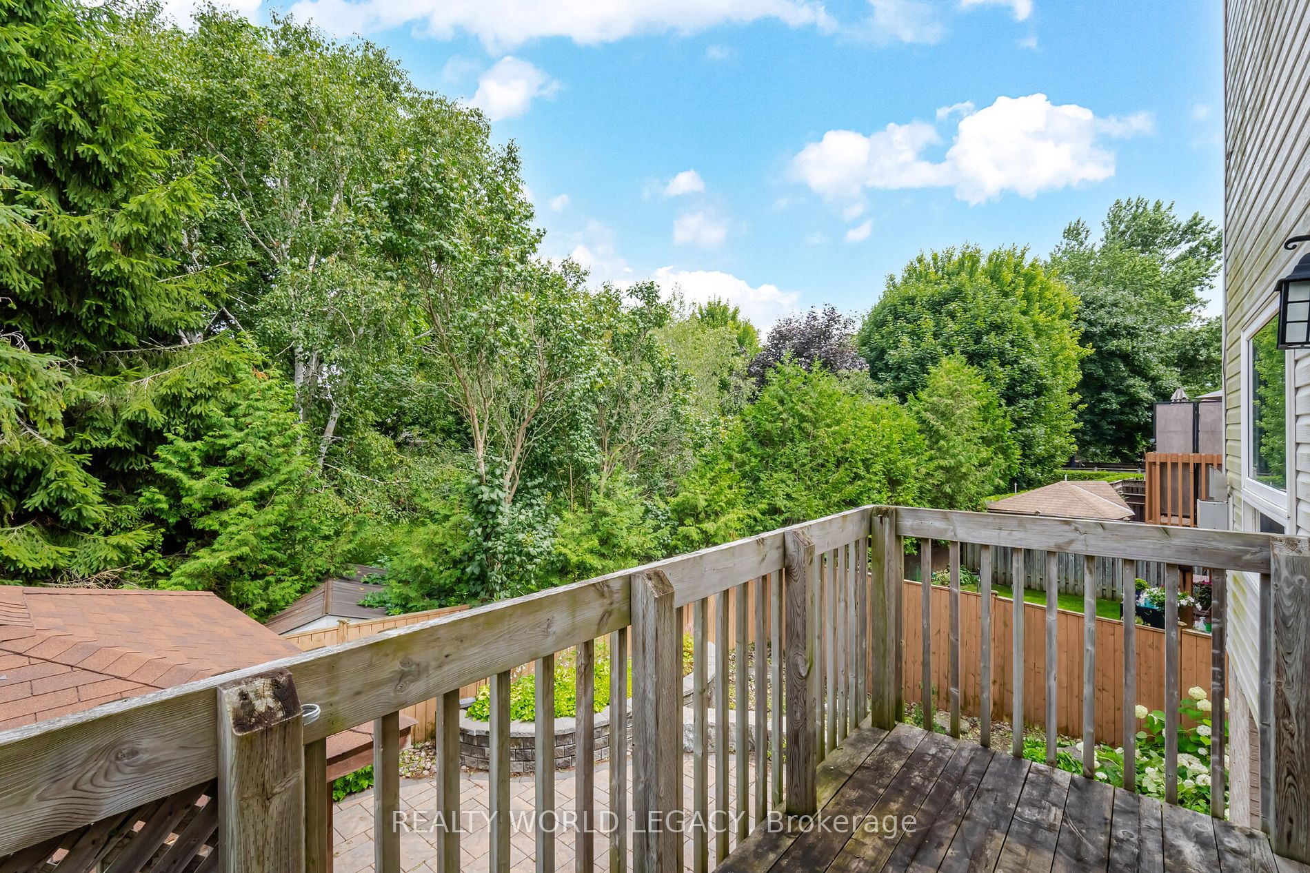70 Mcfeeters Cres