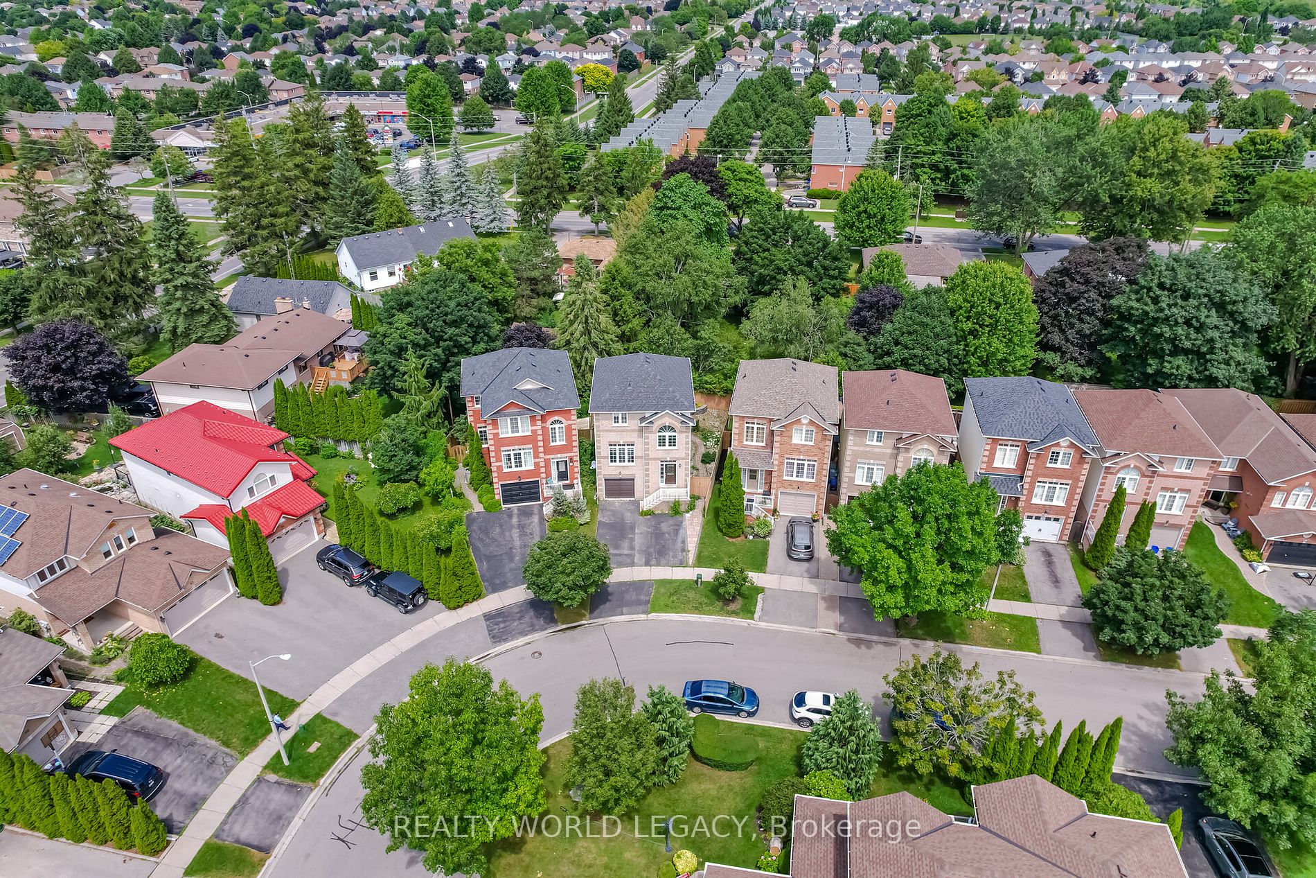 70 Mcfeeters Cres