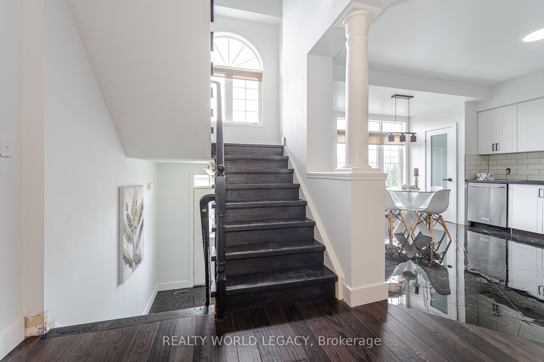 70 Mcfeeters Cres