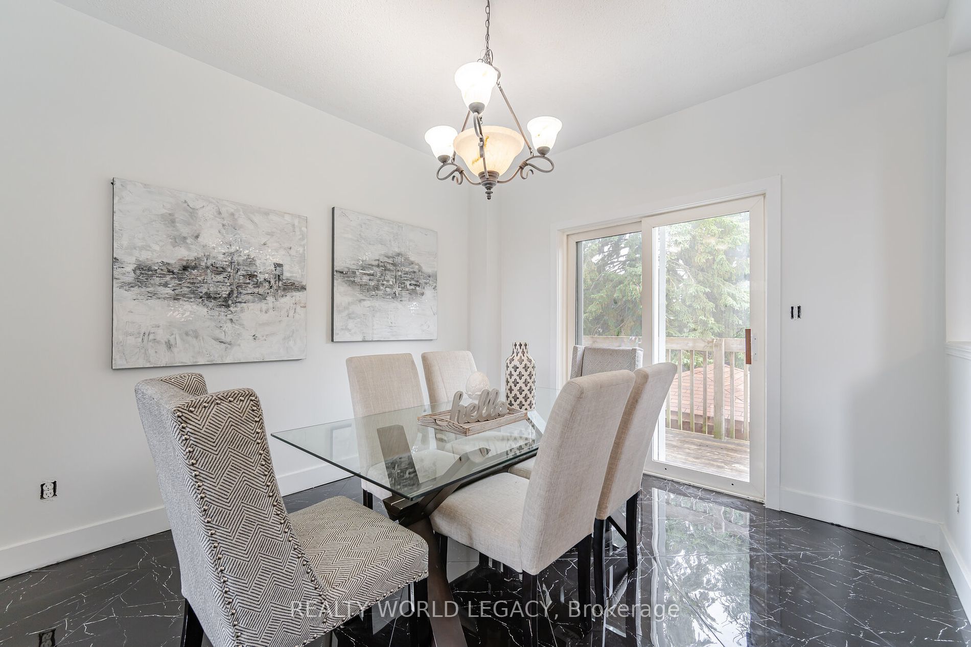 70 Mcfeeters Cres