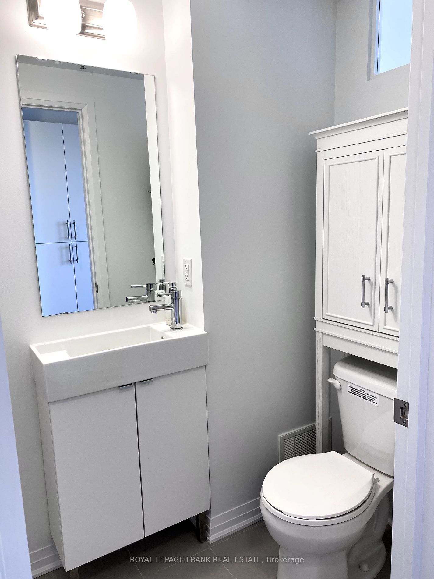 1900 Simcoe Street N #423