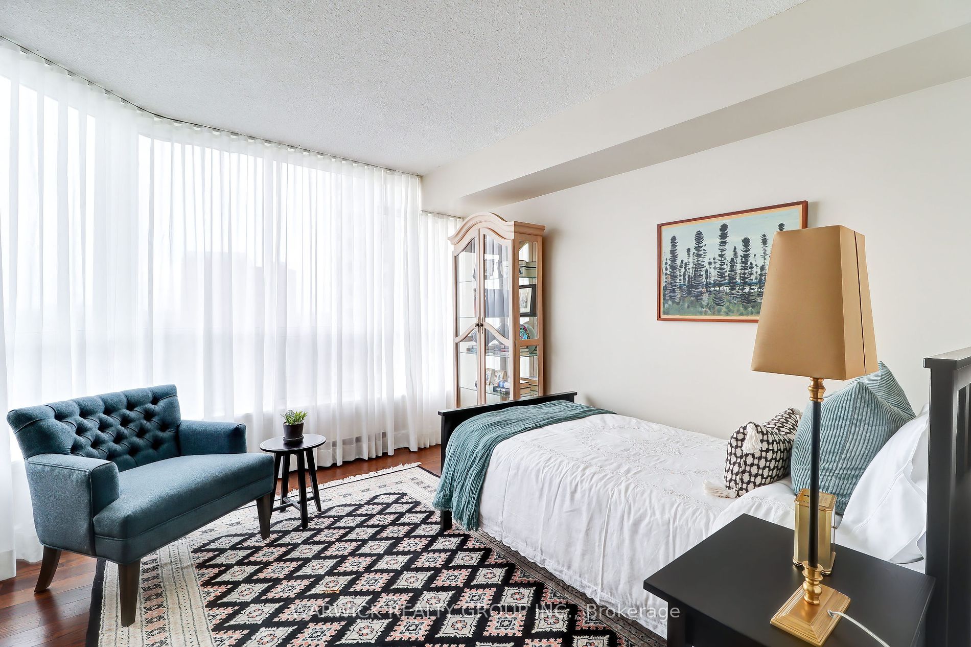10 Guildwood Pkwy, #819
