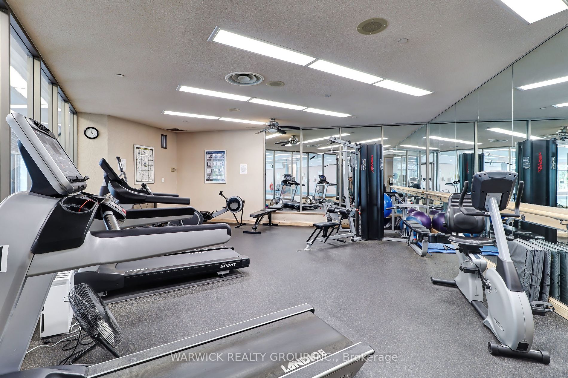 10 Guildwood Pkwy, #819