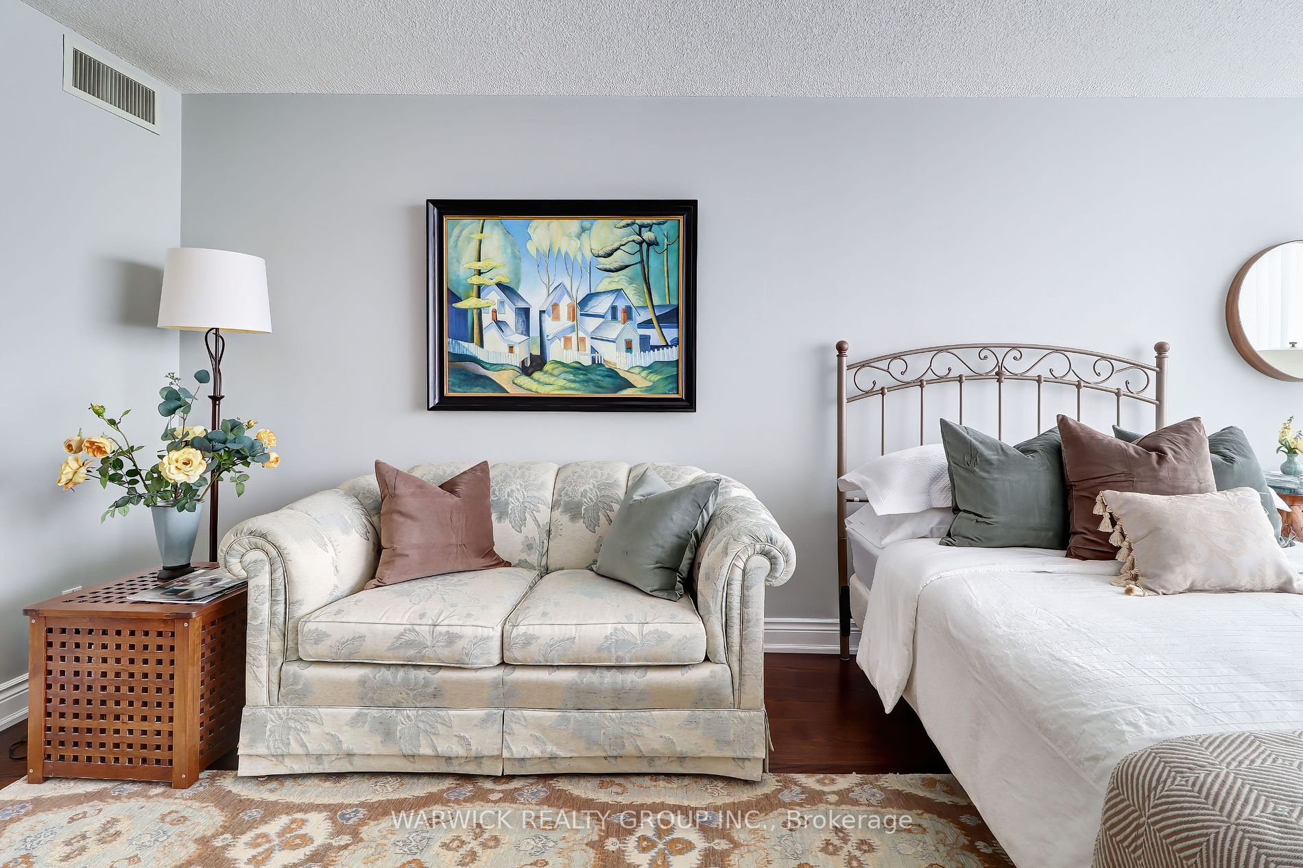 10 Guildwood Pkwy, #819