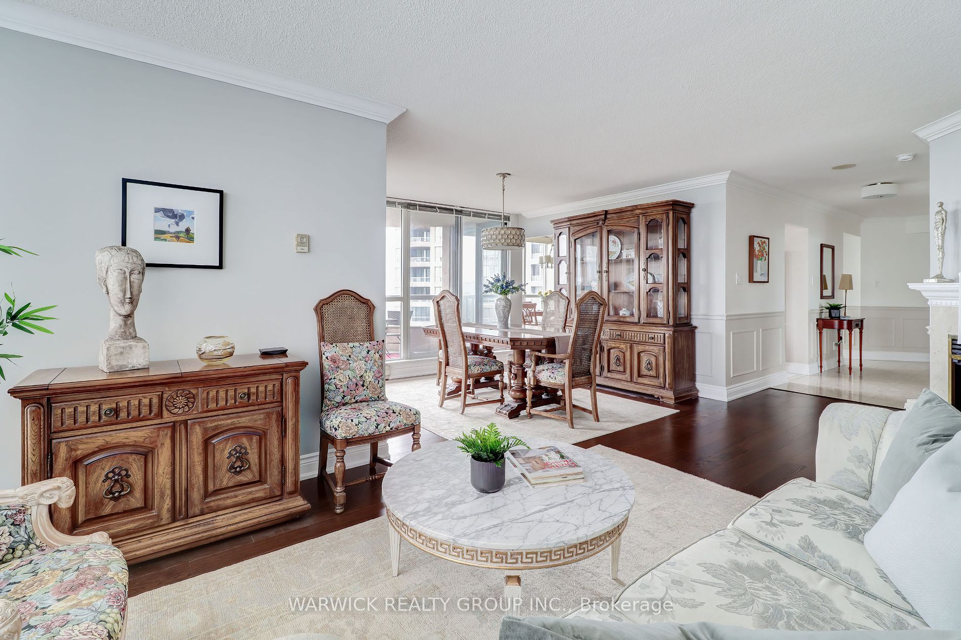 10 Guildwood Pkwy, #819
