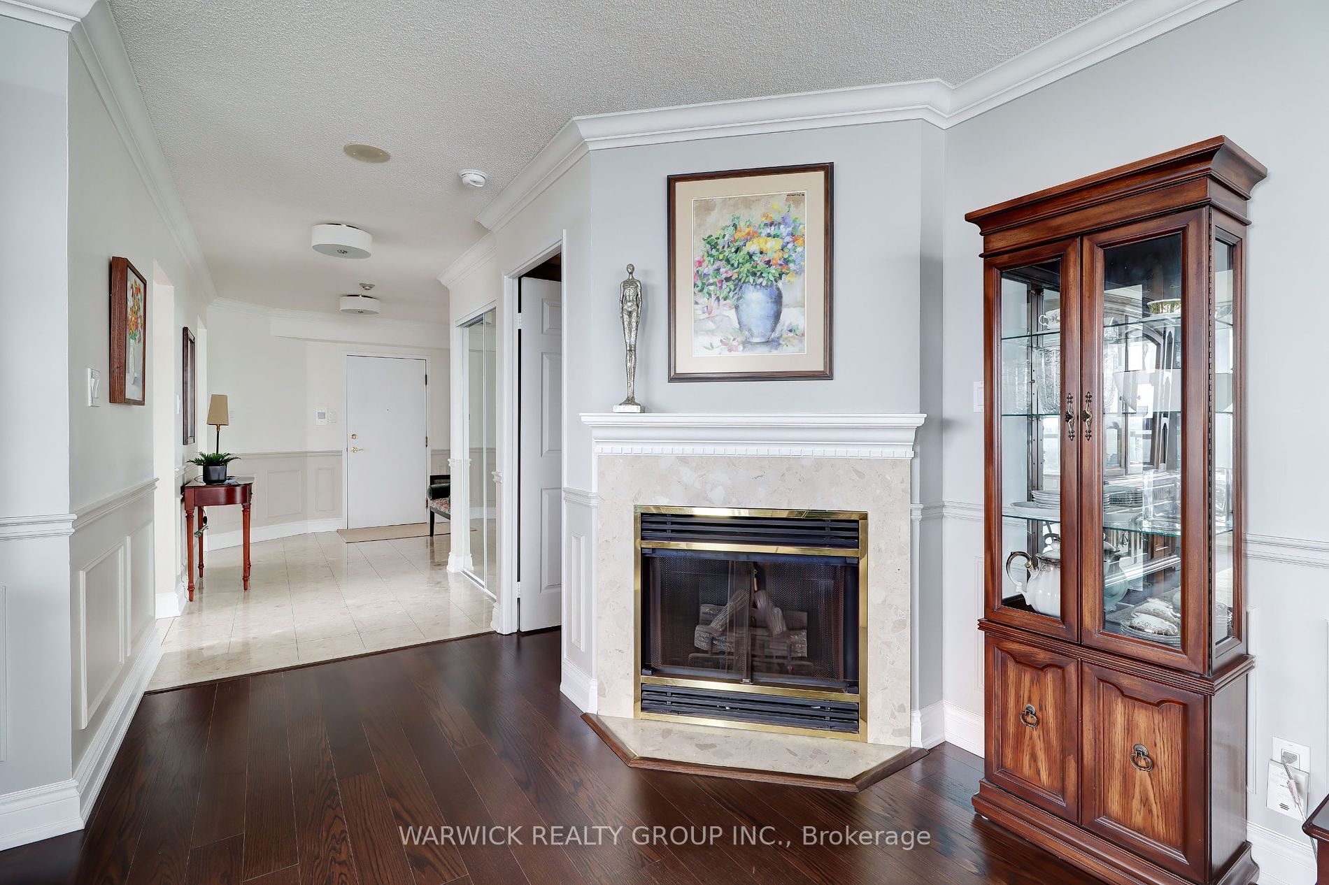 10 Guildwood Pkwy, #819