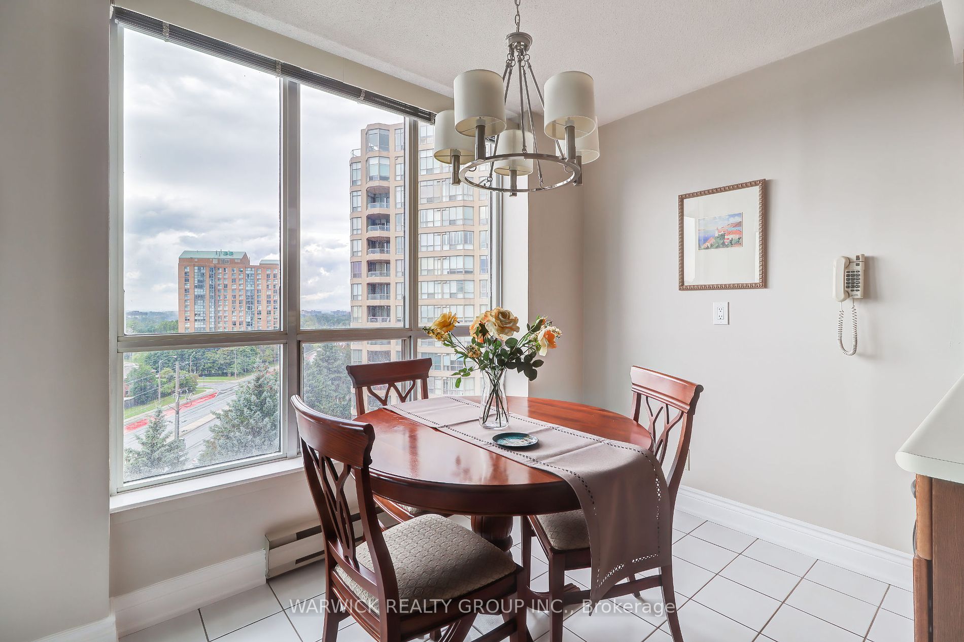 10 Guildwood Pkwy, #819