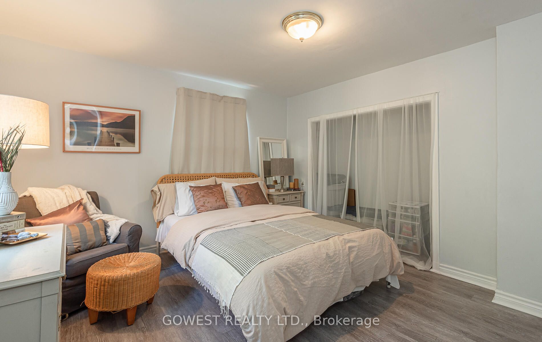 19 Minto Street