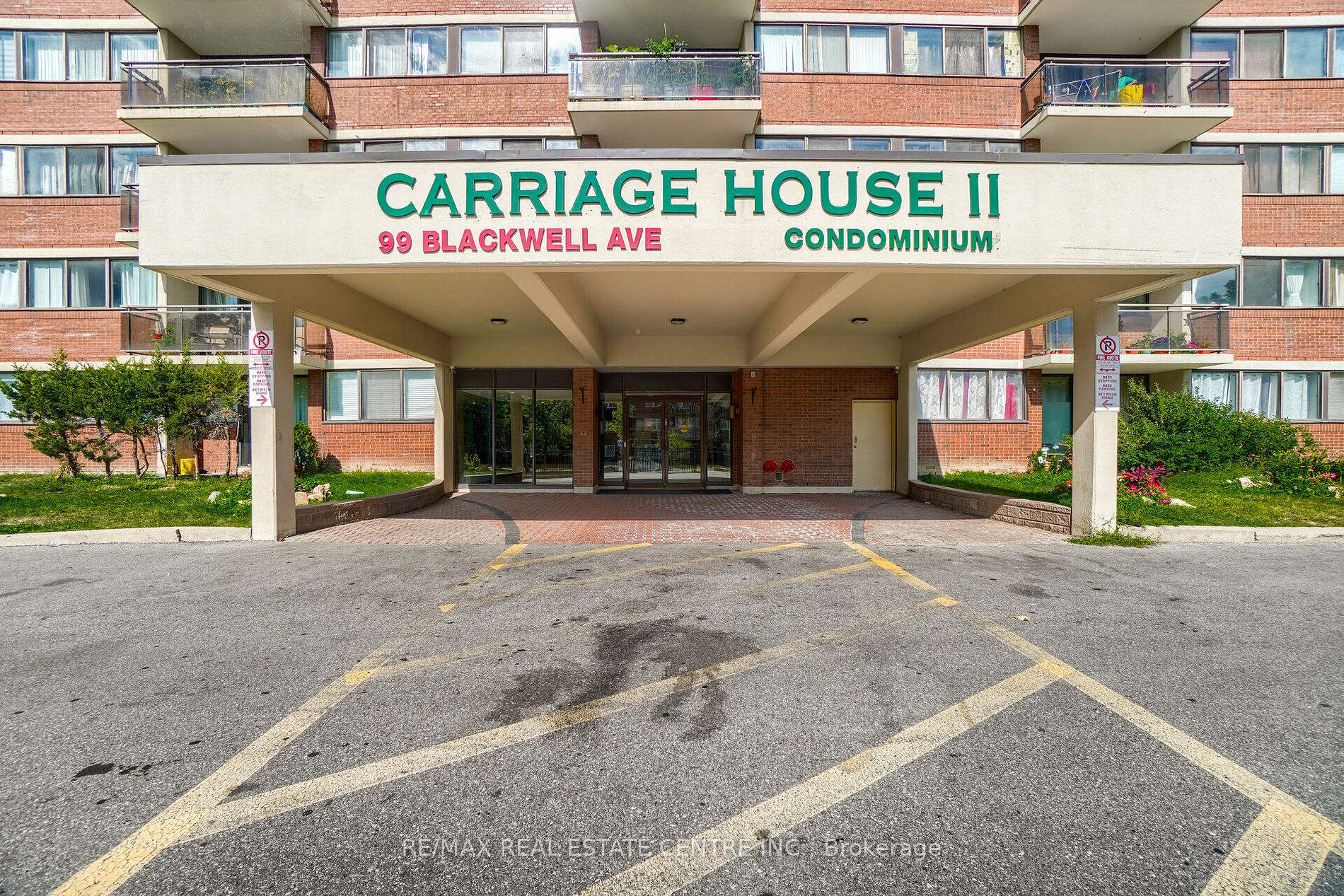 99 Blackwell Ave, #208