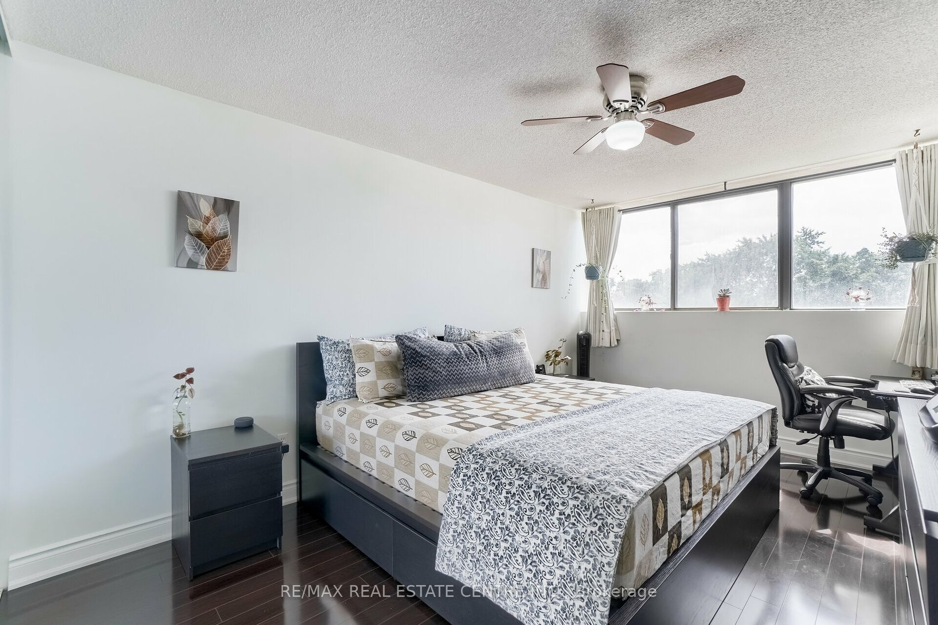 99 Blackwell Ave, #208