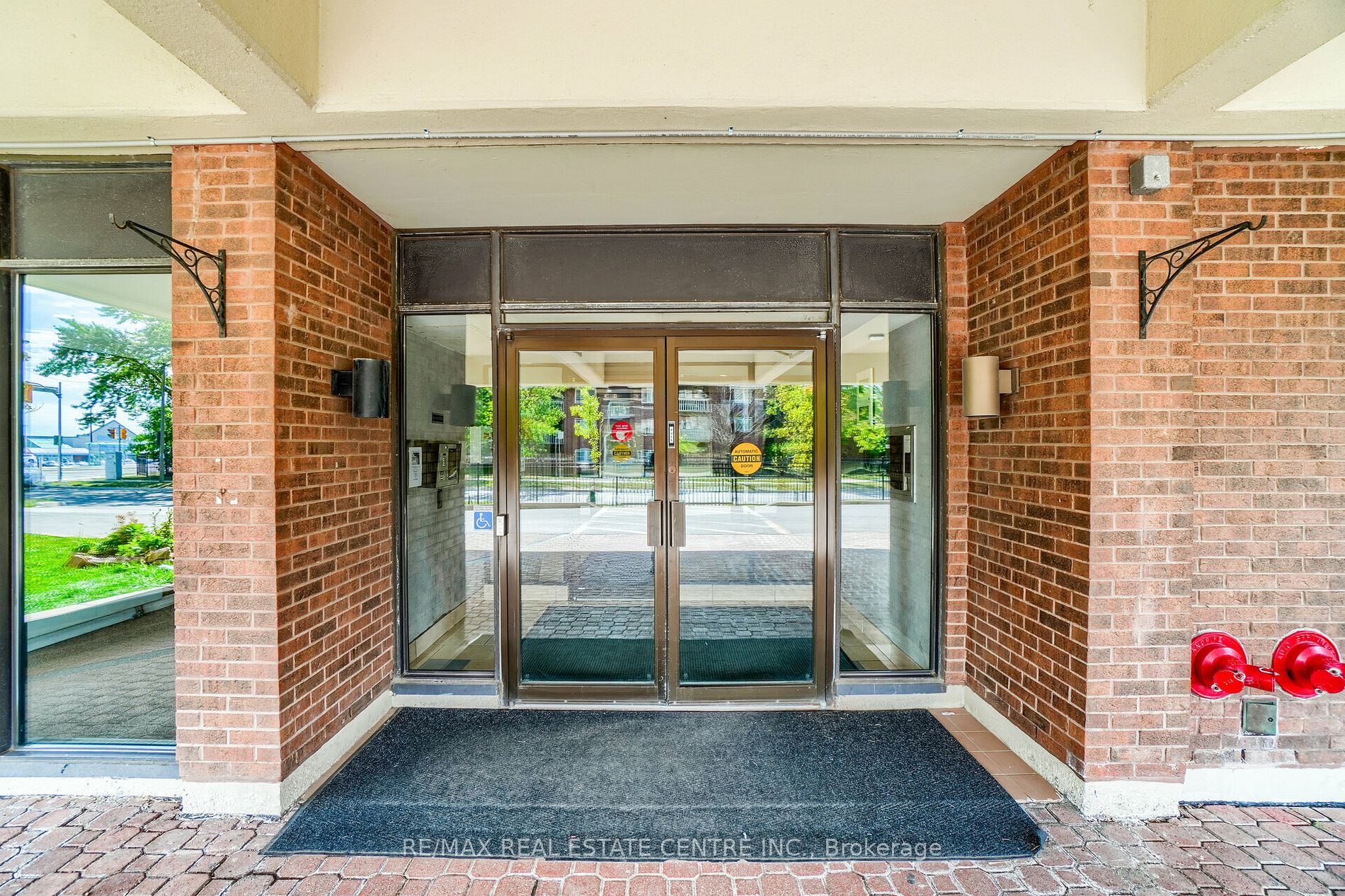 99 Blackwell Ave, #208