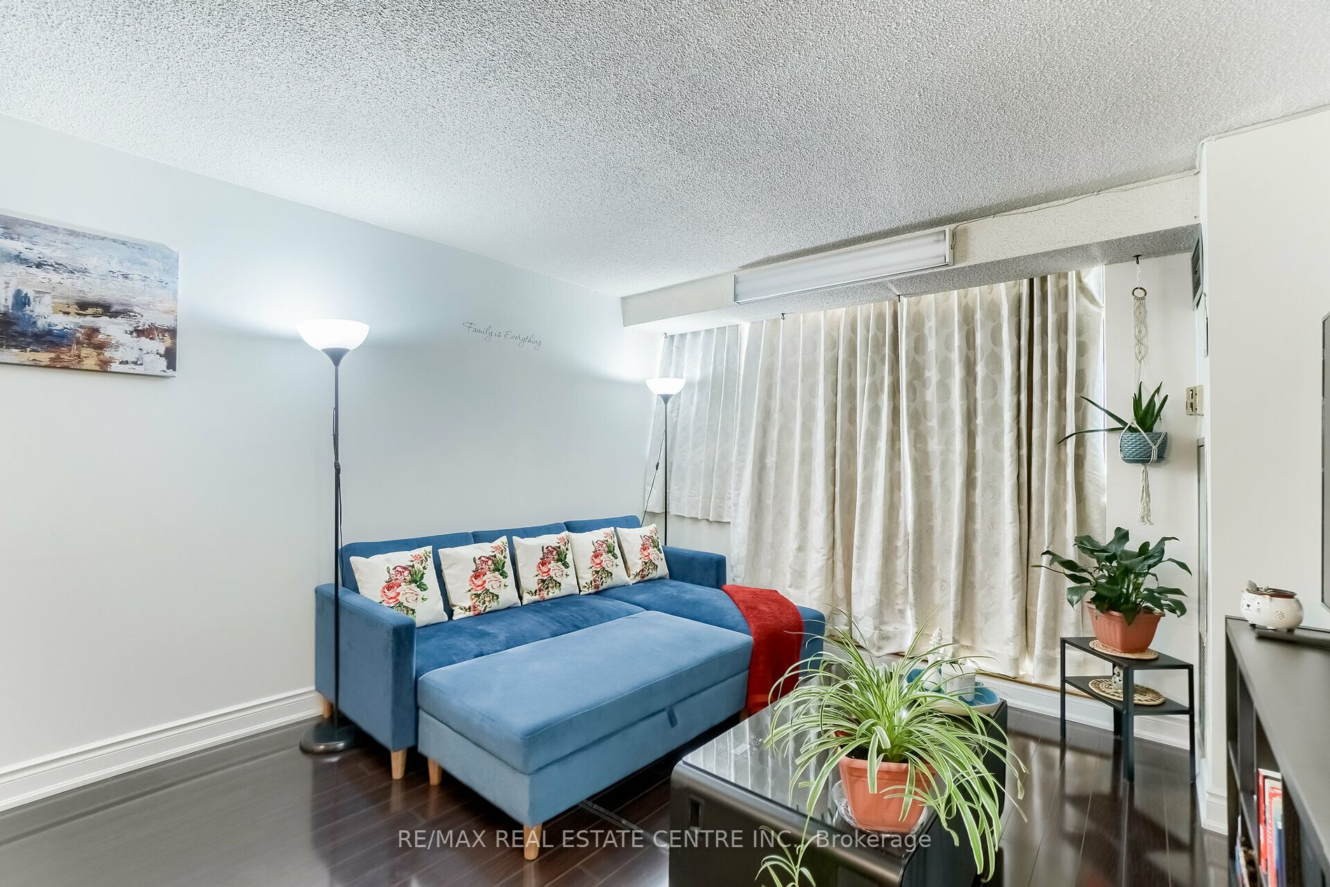 99 Blackwell Ave, #208