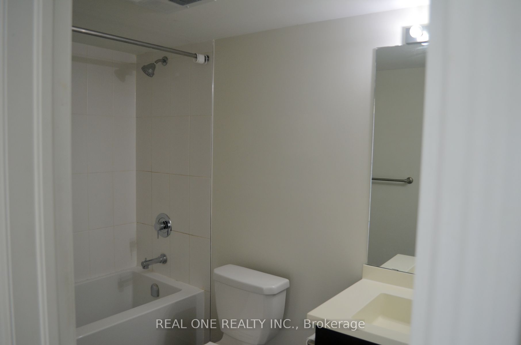 1070 Progress Ave, #202