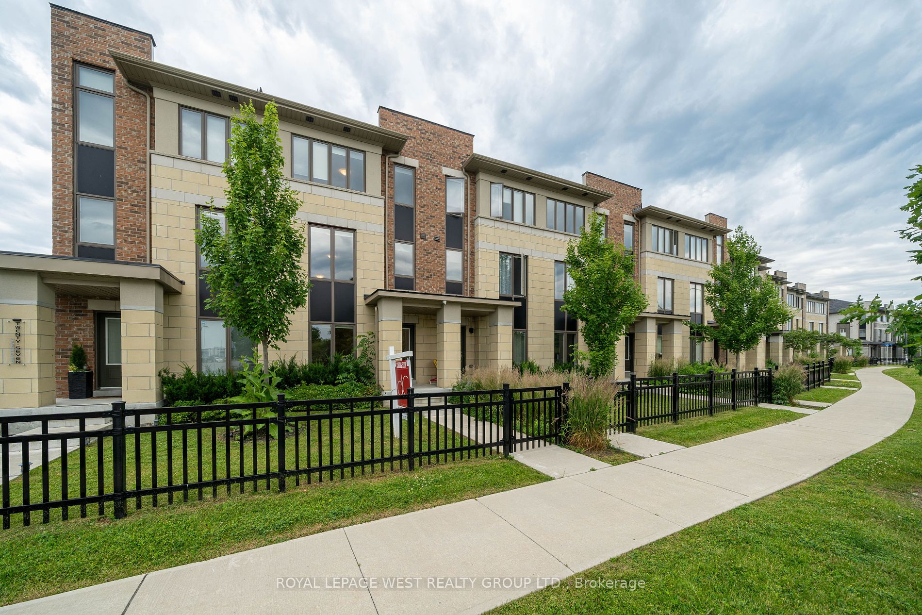 25 Shawfield Way, #88