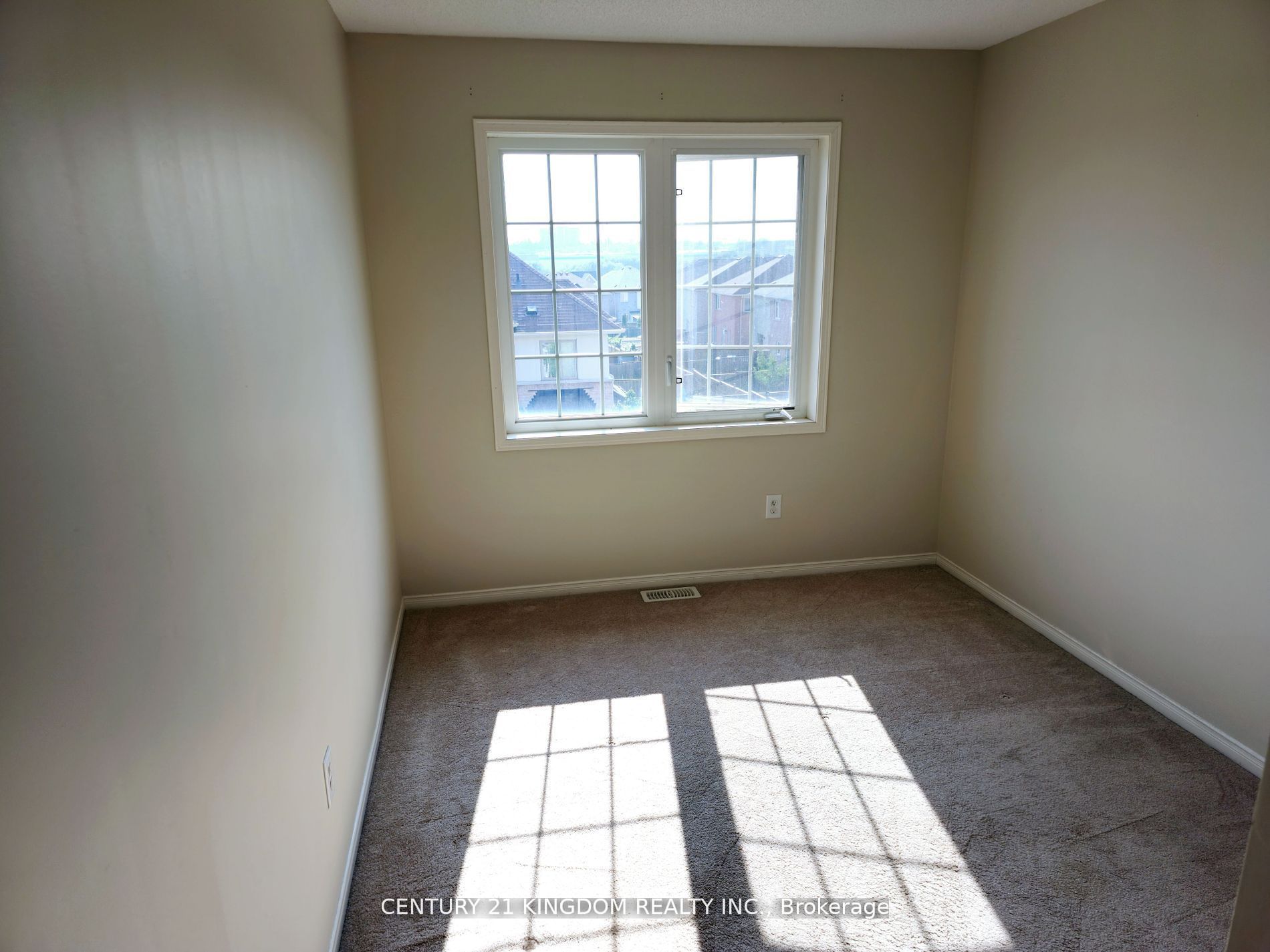 3 Chaston Rd