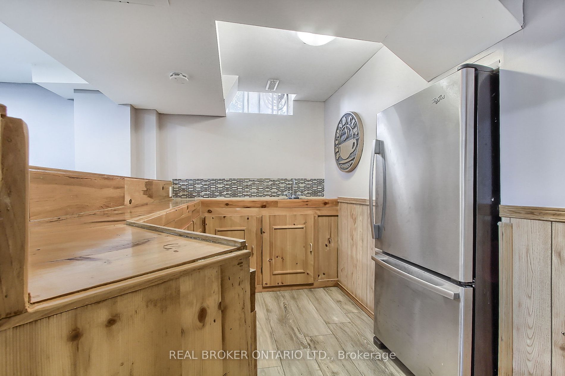 73 Addley Crescent