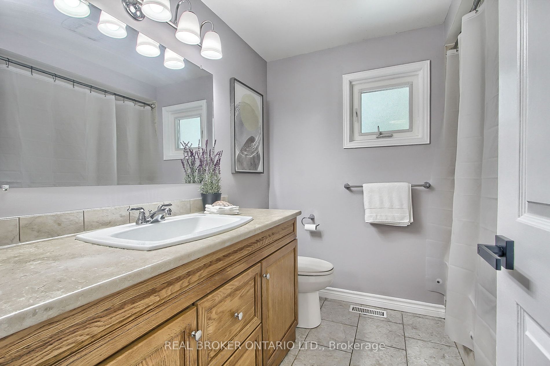 73 Addley Crescent
