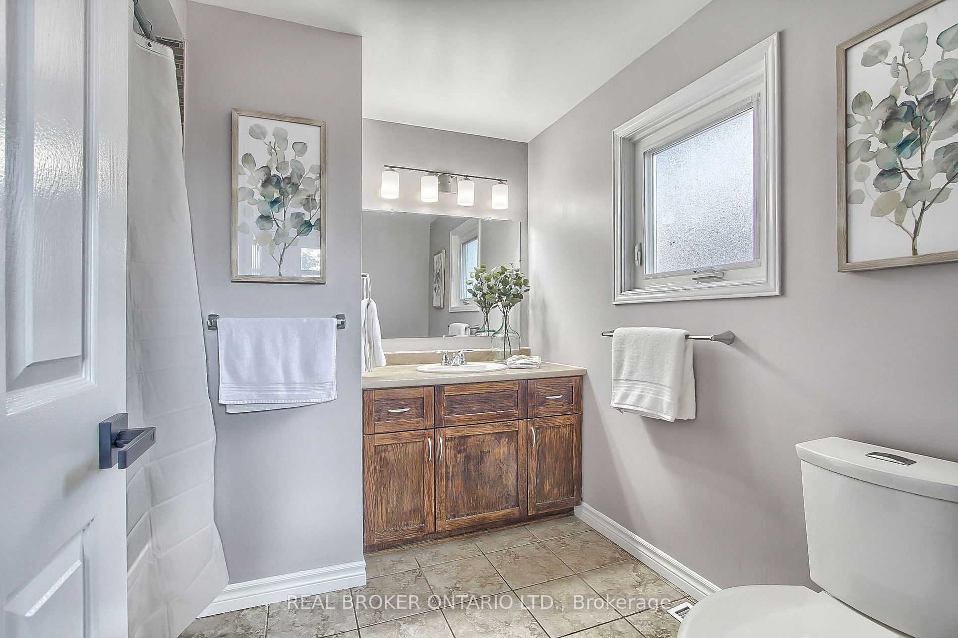 73 Addley Crescent