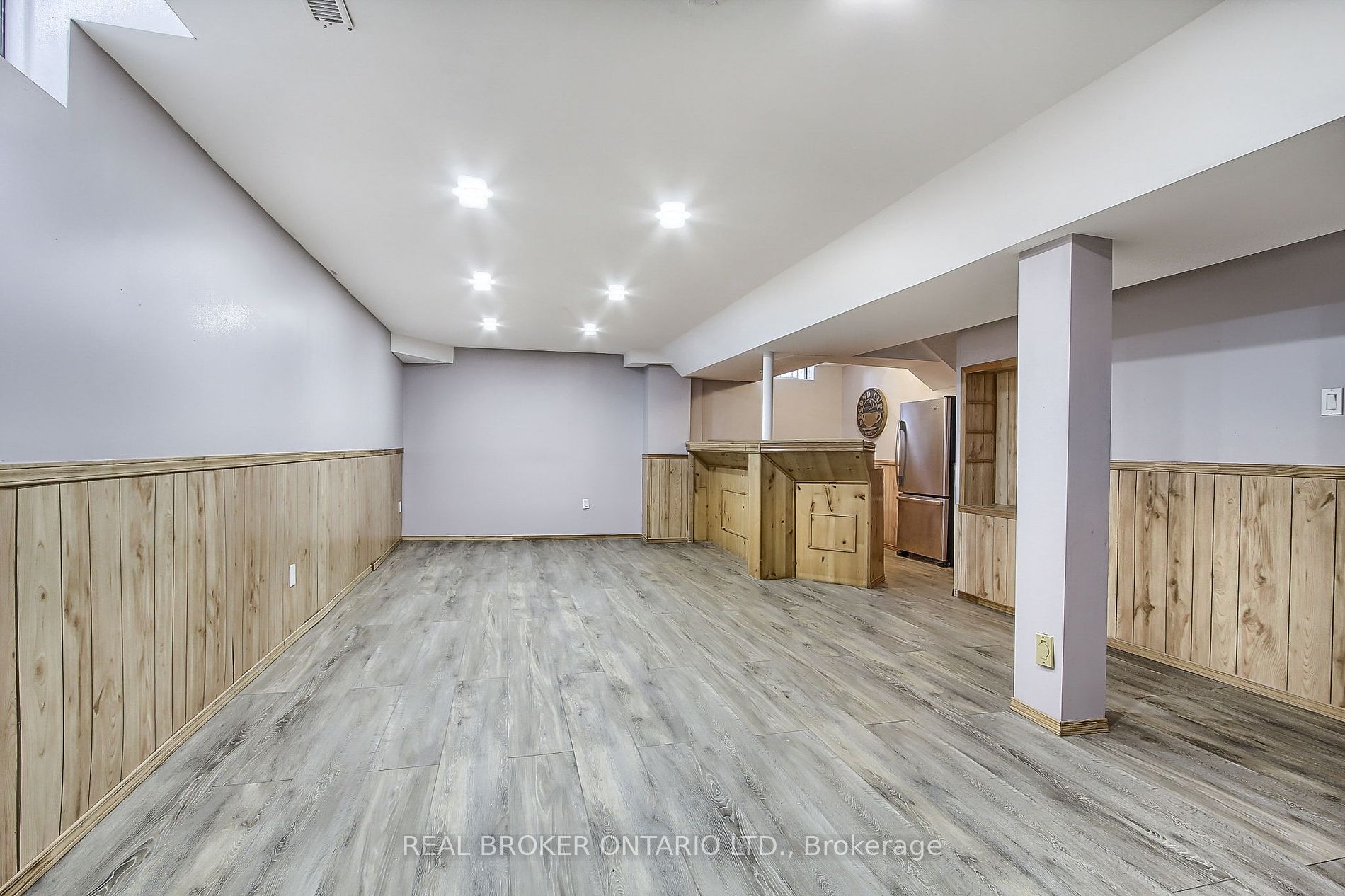 73 Addley Crescent