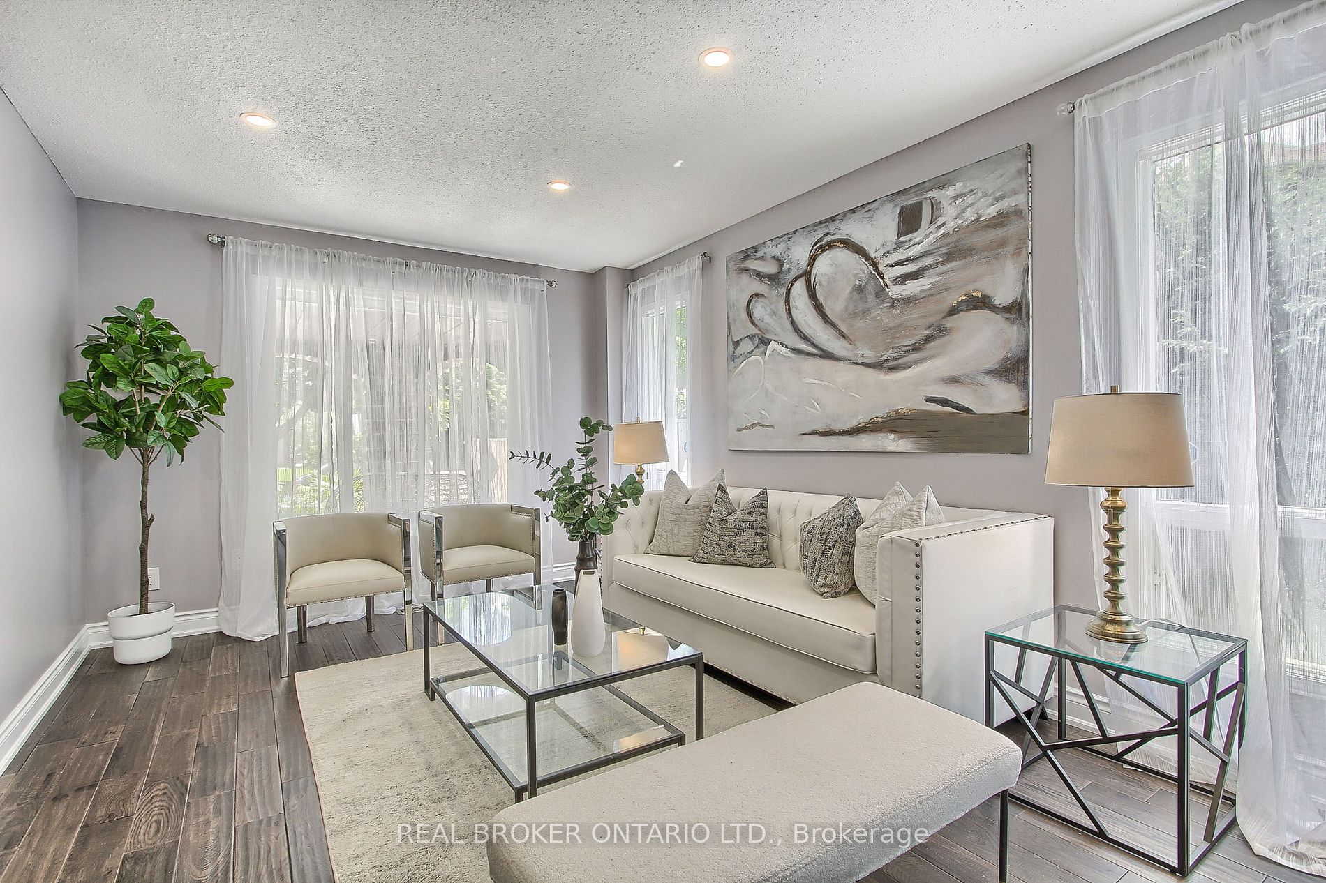 73 Addley Crescent