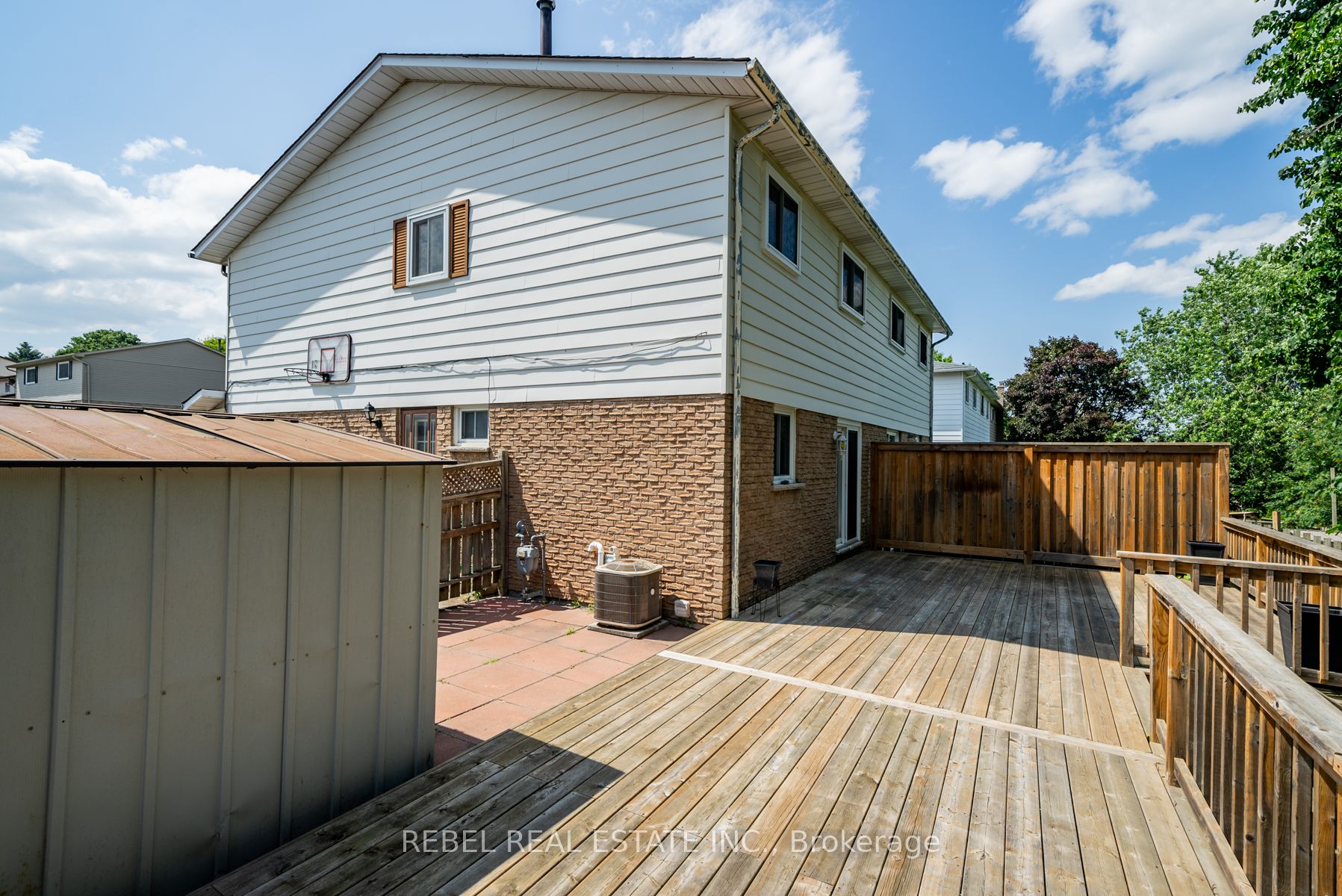 98 Doreen Crescent